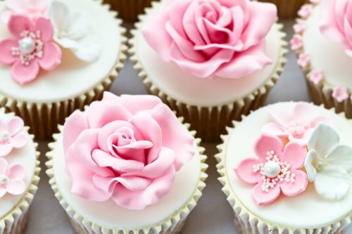 cupcakes finos icasei rosa