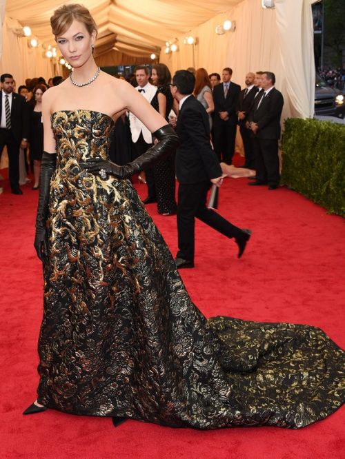 karlie-kloss-met