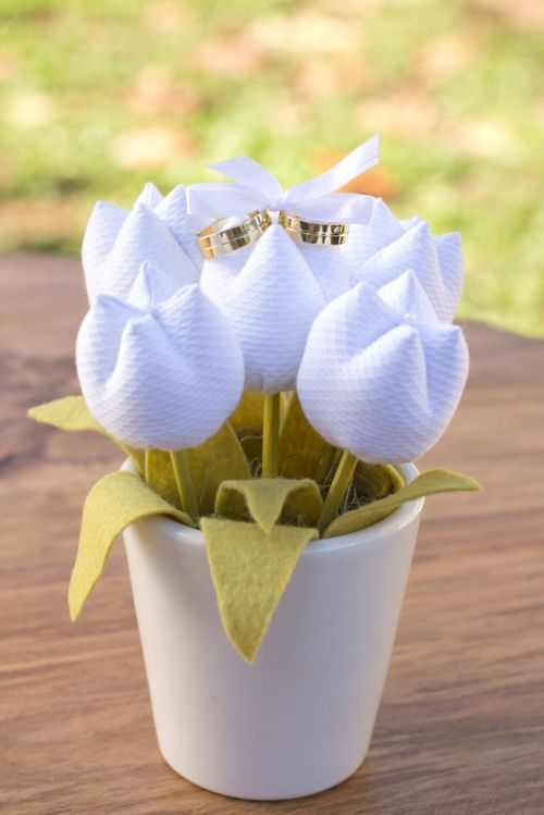 porta-alianças-casamento-no-campo