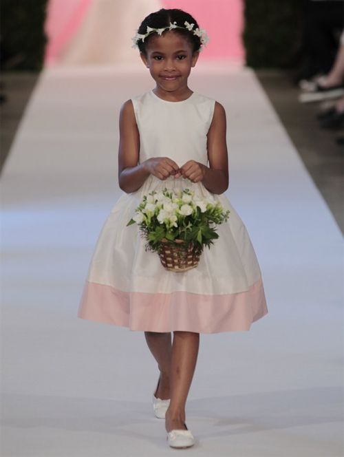 de la renta flower girl - 2