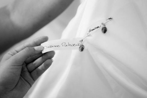 nome-na-barra-do-vestido
