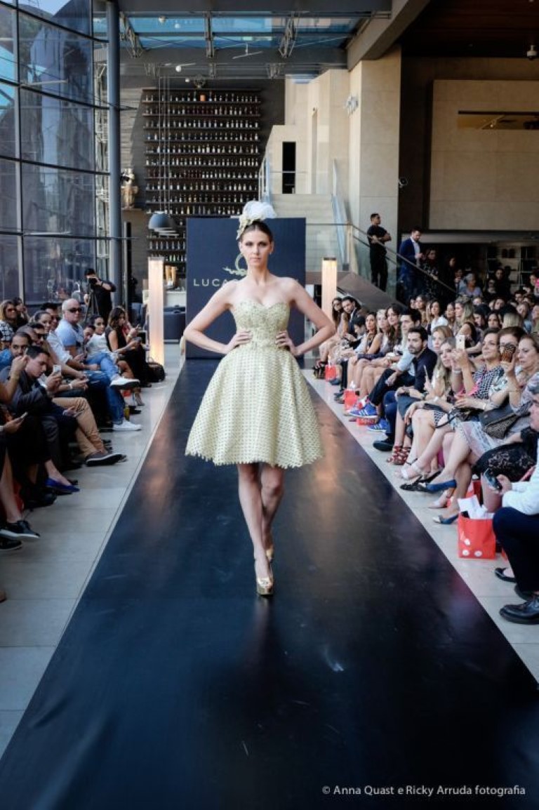 Desfile Lucas Anderi no CasaModa 2015