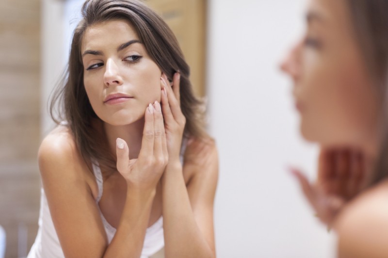 como-preparar-o-corpo-um-ano-antes-do-casamento-pele-irritada