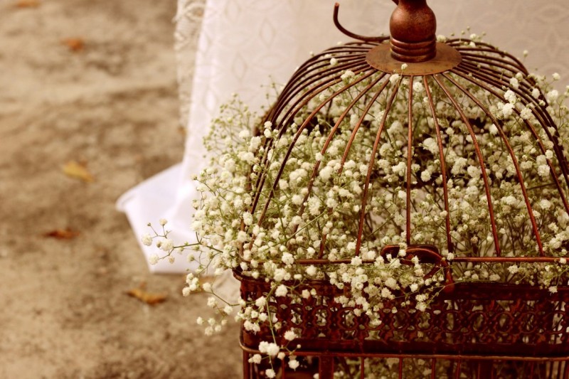 decoracao-de-casamento-gaiola-com-flores-the-story-box (Medium)