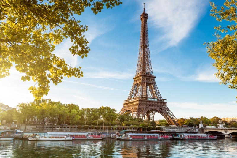 10-locais-mais-romanticos-para-pedir-a-amada-em-casamento-torre-eiffel
