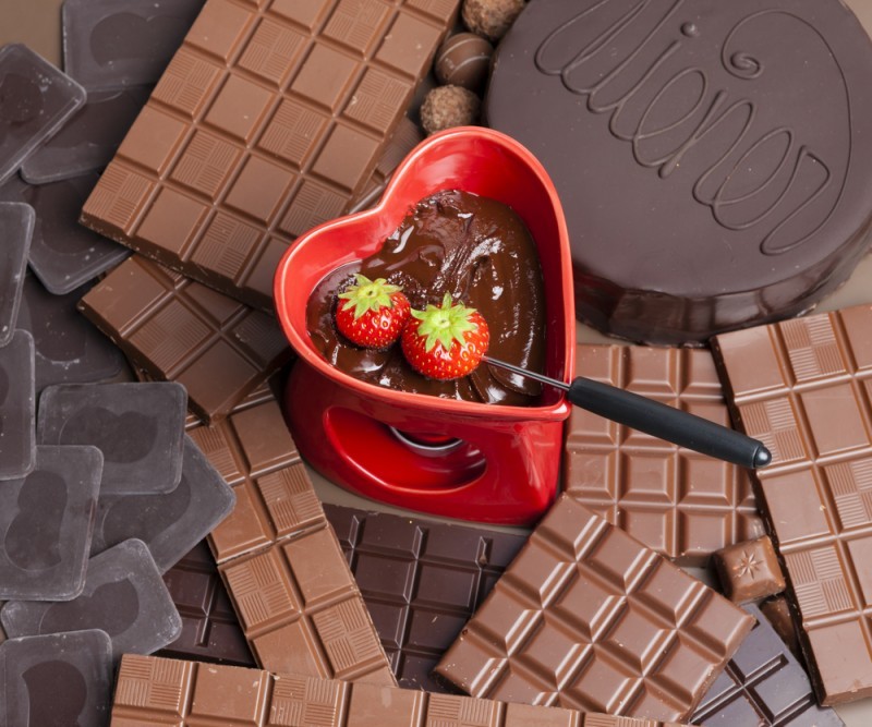 fondue de chocolate - dia dos namorados - revista icasei