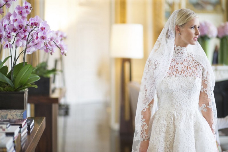 casamento-celebridades-nicky-hilton-e-james-rothschild-vestido-valentino-revista-icasei-