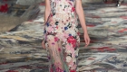 Fashion Weeks tendências 2017 noiva e madrinhas bordados e apliques