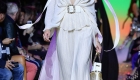 Fashion Weeks tendências 2017 noiva e madrinhas calça