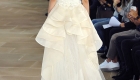 Vestido de noiva tendências do NY Bridal Week Outono 2017 babados