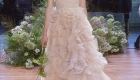 Vestido de noiva tendências do NY Bridal Week Outono 2017 babados
