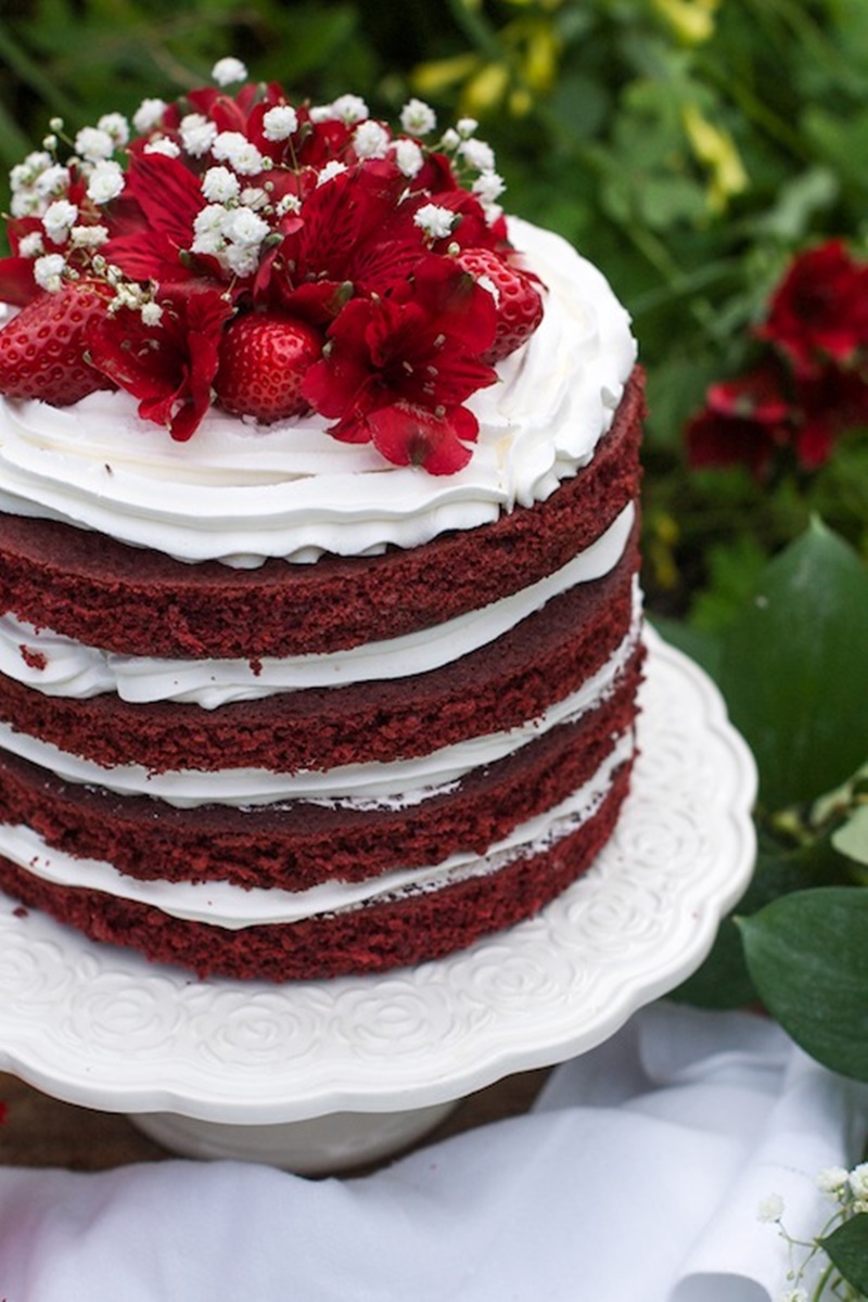 bolo de casamento vermelho e branco