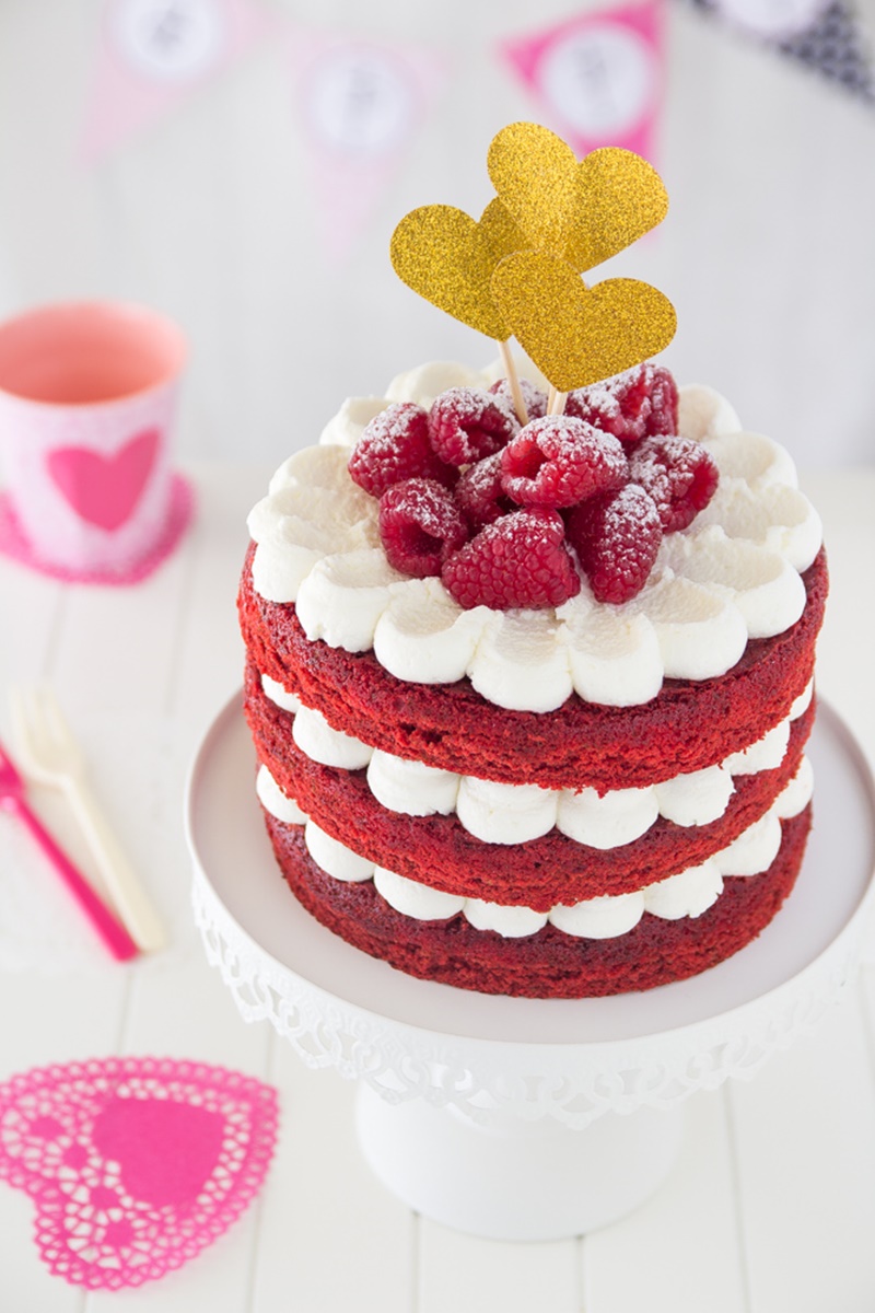 bolo de casamento vermelho e branco