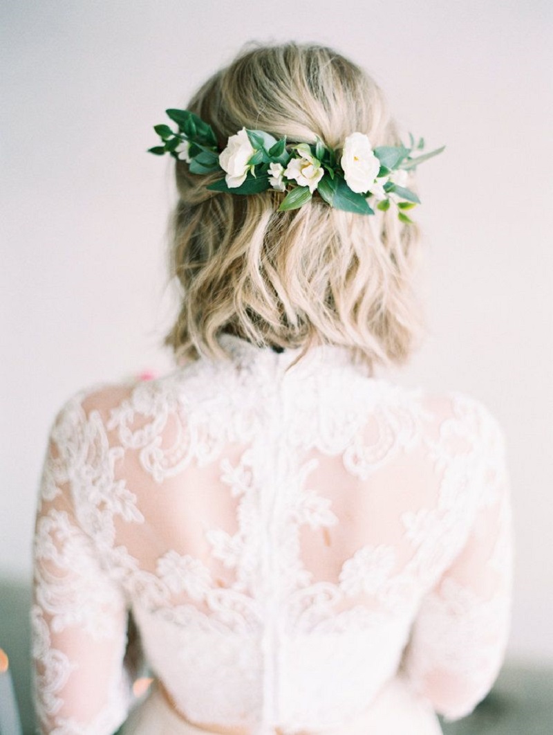 cabelo-de-noiva-com-flores