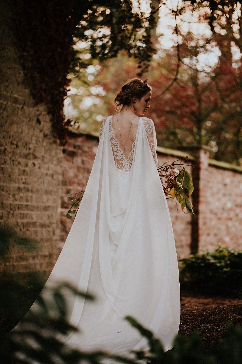 vestido-de-noiva-com-capa
