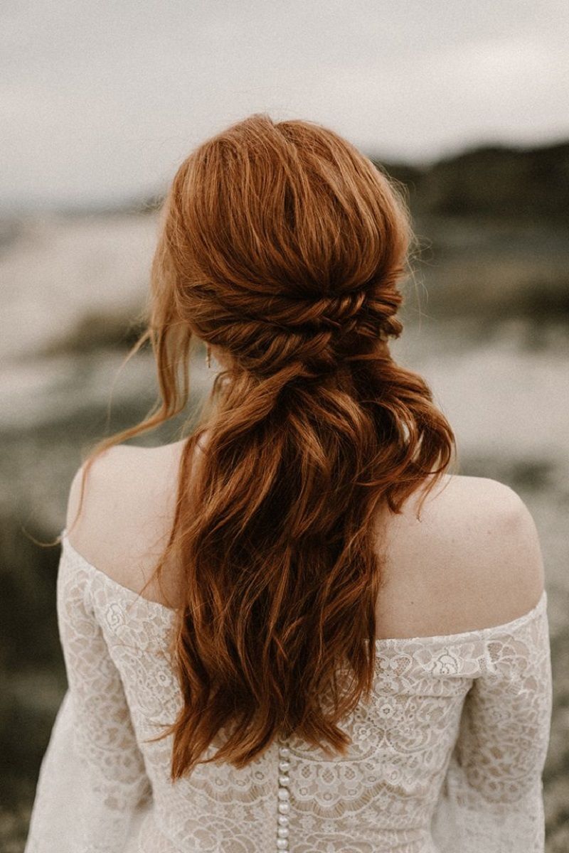noiva-ruiva-com-tiara-de-tranças
