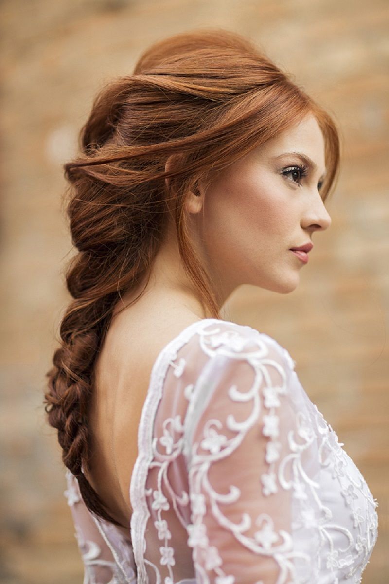 noiva-ruiva-com-penteado-de-tranças