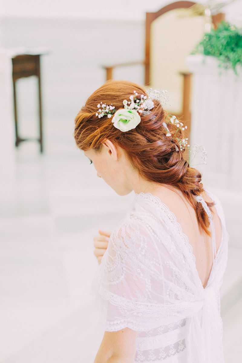 noiva-ruiva-com-trança-e-flores