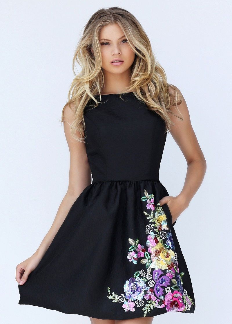 vestido-de-festa-preto-estampado