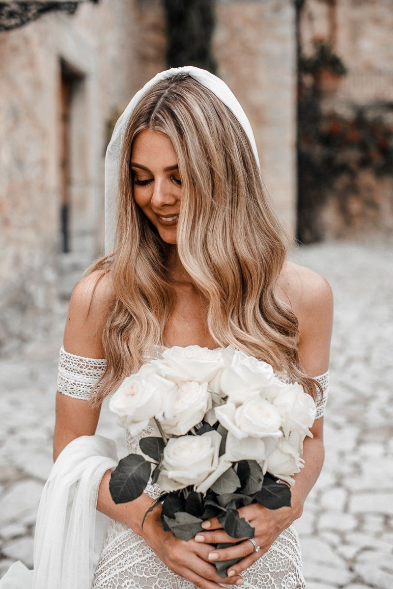 penteado-para-noiva-solto-com-véu