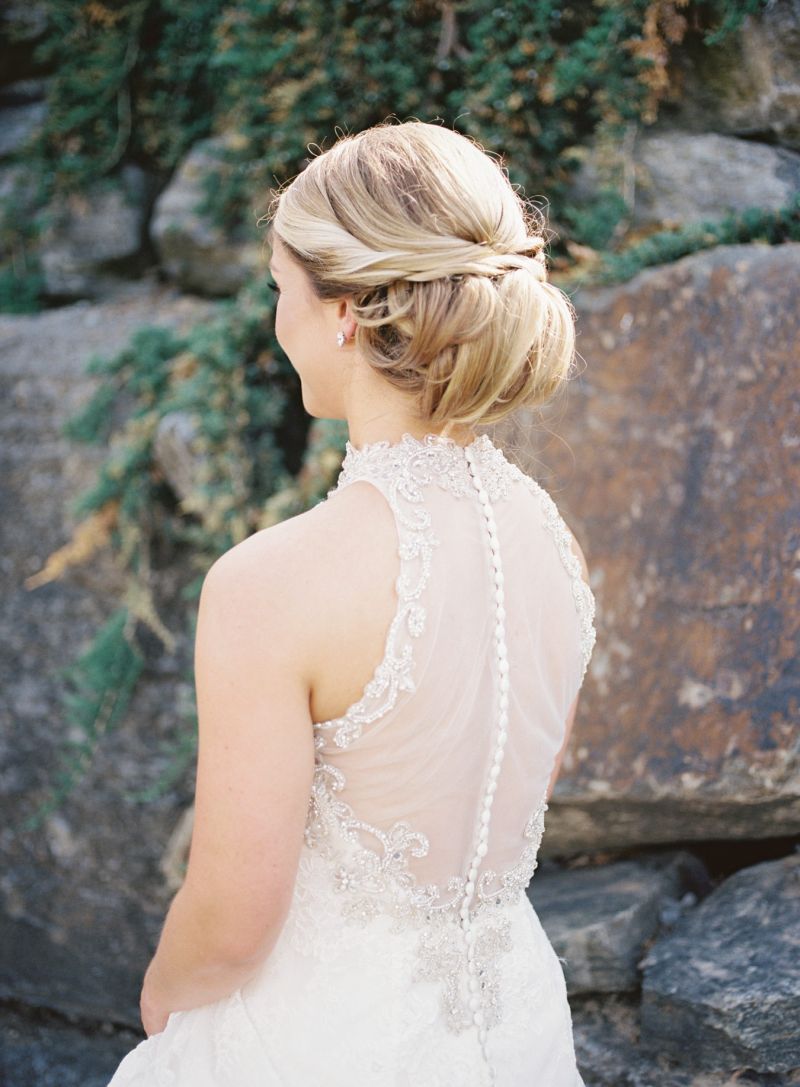 Inspiração de coque para noiva usar no casamento 
