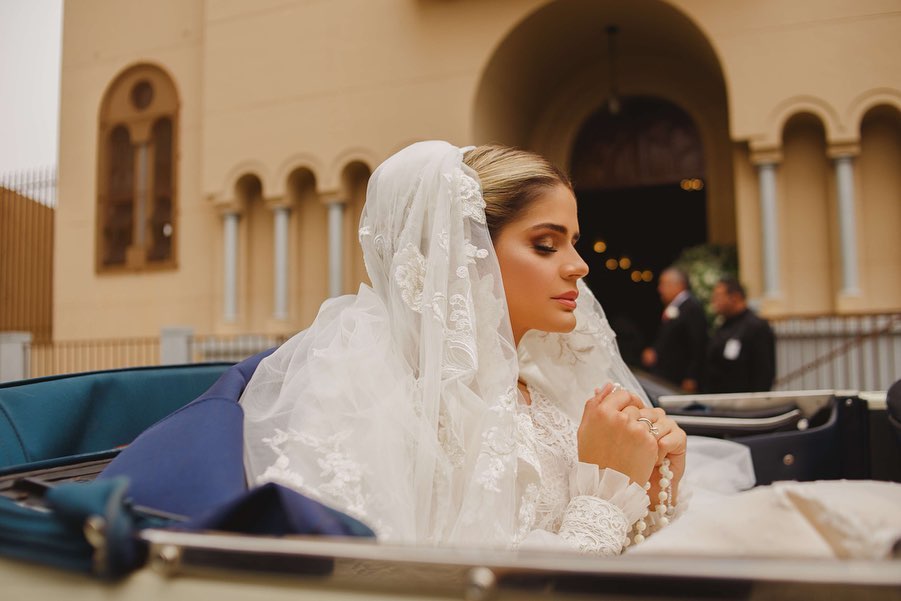 casamento religioso thássia naves e artur attie 