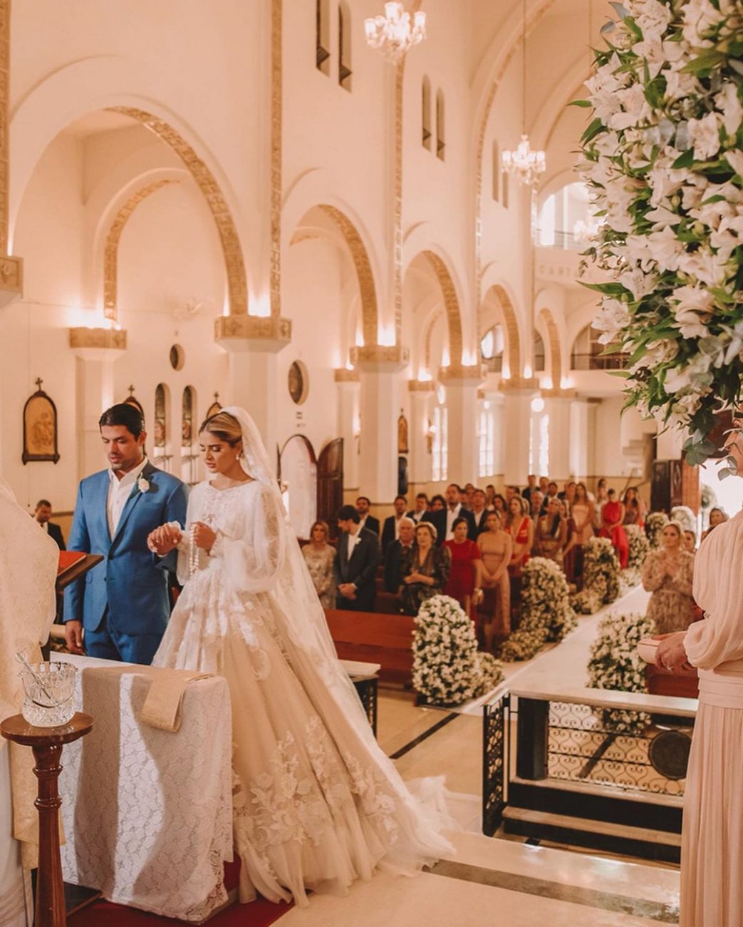 casamento religioso thássia naves e artur attie 