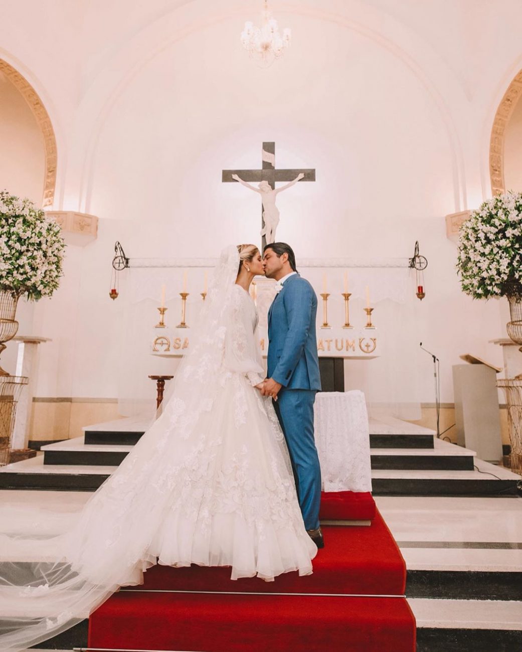 casamento religioso thássia naves e artur attie