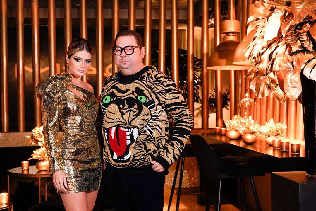 Thássia Naves e Junior Mendes para MAC