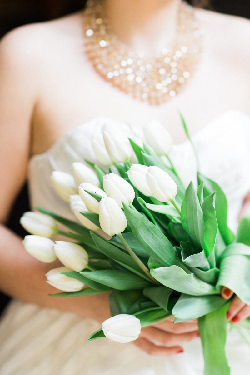 buquê-de-tulipas-brancas
