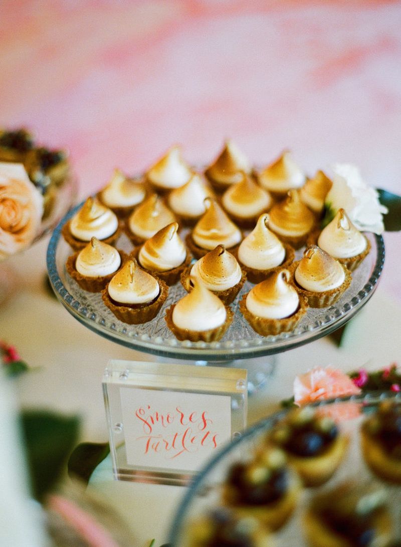 Mesa-de-doces-para-casamento