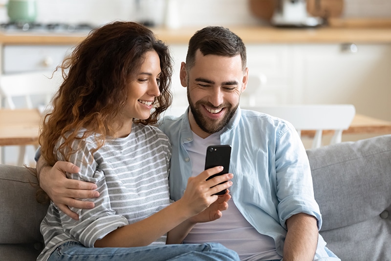 adiar o casamento reunião online 