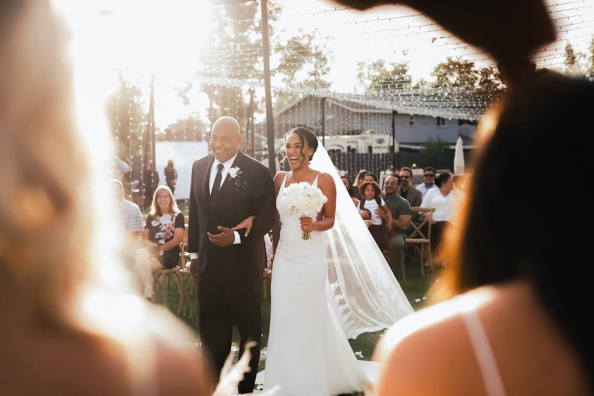 Noiva em seu casamento durante o dia