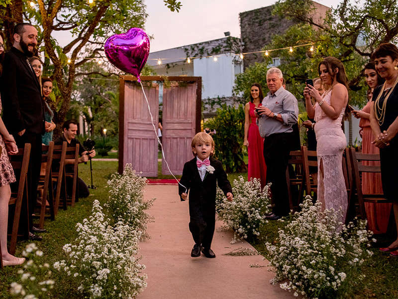 Mini Wedding entrada do pajem